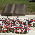 Parachutage à La Fière - Commémorations 2004 - Photos du 60ème anniversaire du débarquement et de la bataille de Normandie. Photo : D-Day Overlord