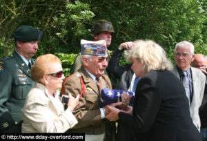 Cérémonie en souvenir de William H. Tucker - Fresville - Commémorations 2009 - 65ème anniversaire du débarquement de Normandie. Photo : D-Day Overlord