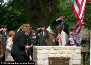 Cérémonie en souvenir de William H. Tucker - Fresville - Commémorations 2009 - 65ème anniversaire du débarquement de Normandie. Photo : D-Day Overlord