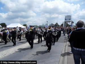 Hommages aux commandos - Commémorations 2010 - 67ème anniversaire du débarquement de Normandie. Photo : D-Day Overlord