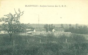 Carte postale des anciens bureaux de la CNF (Chantiers navals français) à Blainville avant la bataille de Normandie. Photo : DR
