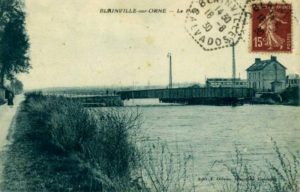 Carte postale du pont tournant de Blainville avant la bataille de Normandie. Photo : DR