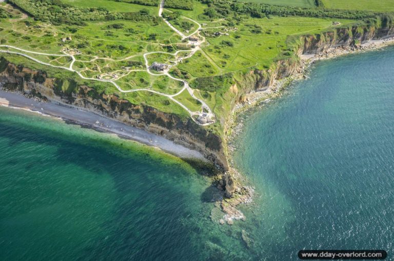 Vue aérienne de la Pointe du Hoc